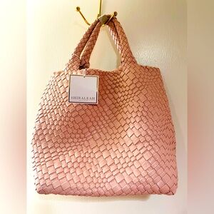 Shiraleah Woven Tote